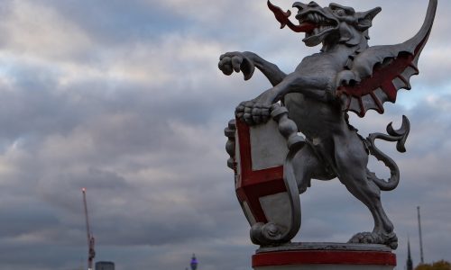 dragon statue, london, st george